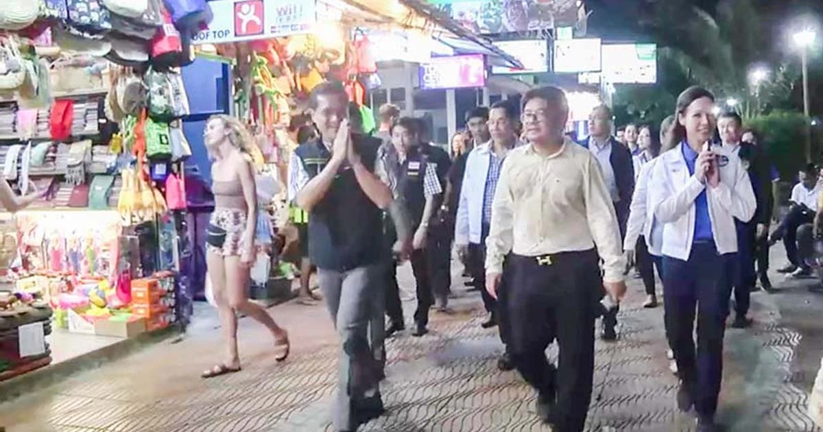 ‘วีระศักดิ์’ ลงเยี่ยมกระบี่ ติดตามโมเดลจัดระเบียบสู่เมืองท่องเที่ยว