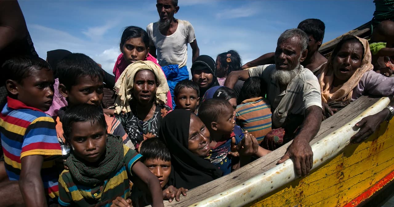 โรฮิงญา กับ ตำรวจน้ำดีลี้ภัย อธิบาย ‘ค้ามนุษย์’ แบบเข้าใจง่าย