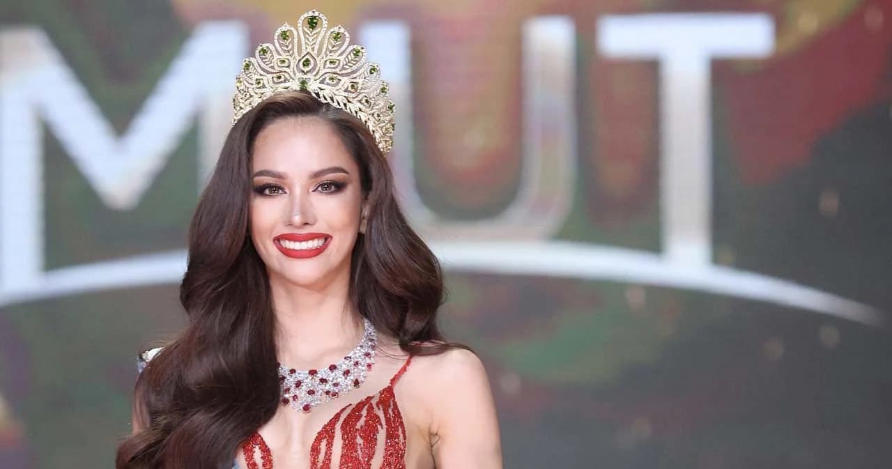 เติบโตจากกองขยะสู่เส้นทางจักรวาล ‘แอนนา เสืองามเอี่ยม’ มิสยูนิเวิร์สไทยแลนด์คนล่าสุด