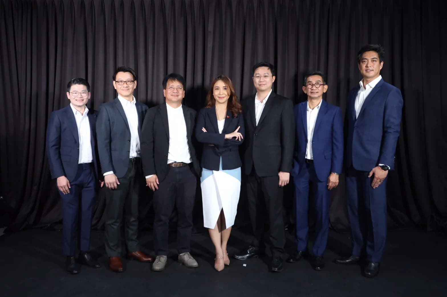 เลือกตั้ง 66 ‘ก้าวไกล’ เปิดตัว 7 ขุนพลทีมเศรษฐกิจ