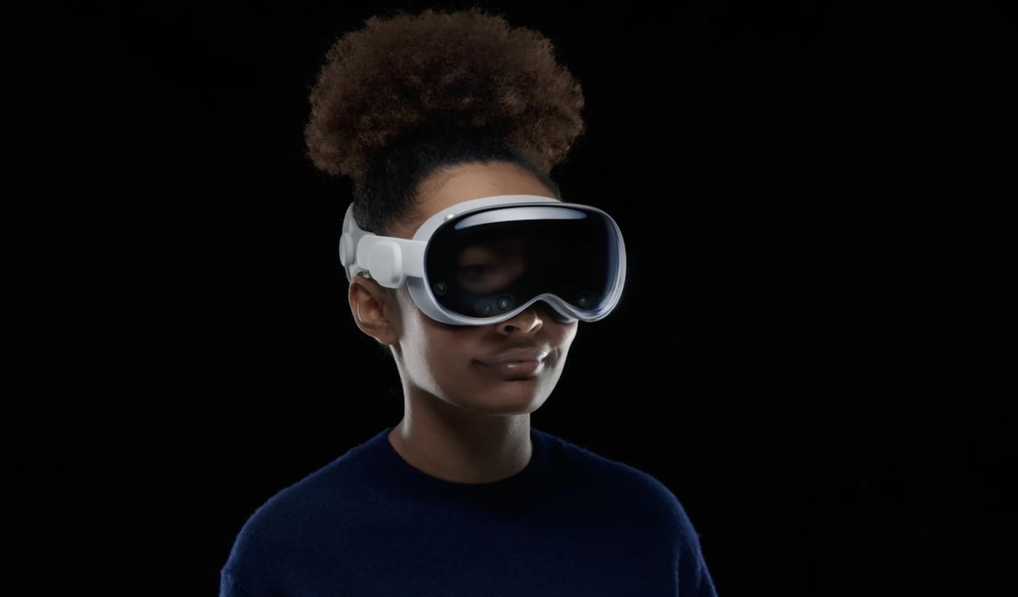 Apple เปิดตัวแว่น AR ในชื่อ Vision Pro แว่นที่ผสานโลกจริง โลกเสมือน ราคา 125,000 บาท
