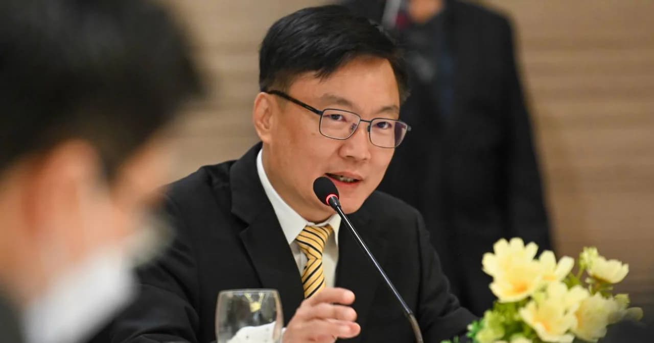 กรมควบคุมโรค เผยผลวิเคราะห์ ยังไม่พบหลักฐาน วัคซีนโควิด mRNA เพิ่มความเสี่ยงเสียชีวิต