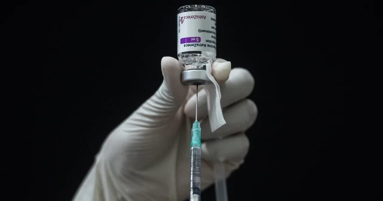 สถาบันวัคซีนฯ ชี้แจง ภาวะลิ่มเลือด-เกล็ดเลือดต่ำ จากวัคซีน 'แอสตร้าเซนเนก้า' มีน้อย