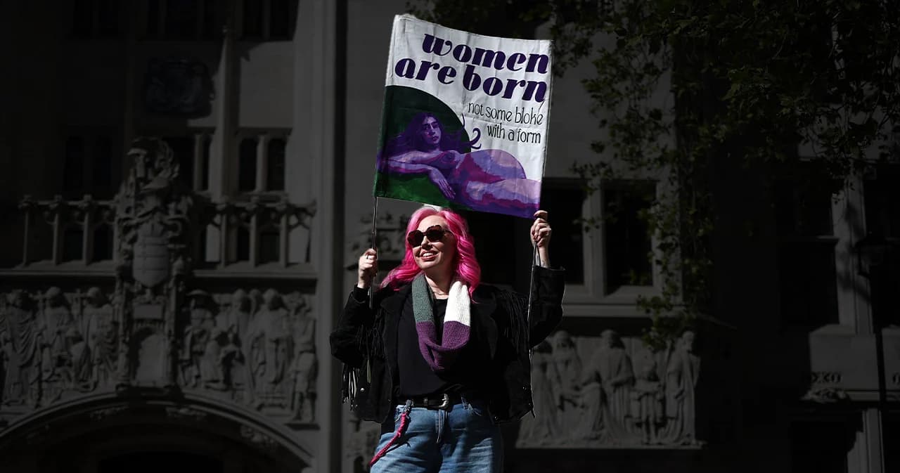 ‘ผู้หญิง ≠ เพศหญิง ตามกฎหมาย’ ศาลสูงสุดสหราชอาณาจักรตีความยึดตามเพศโดยกำเนิด ไม่นับหญิงข้ามเพศ