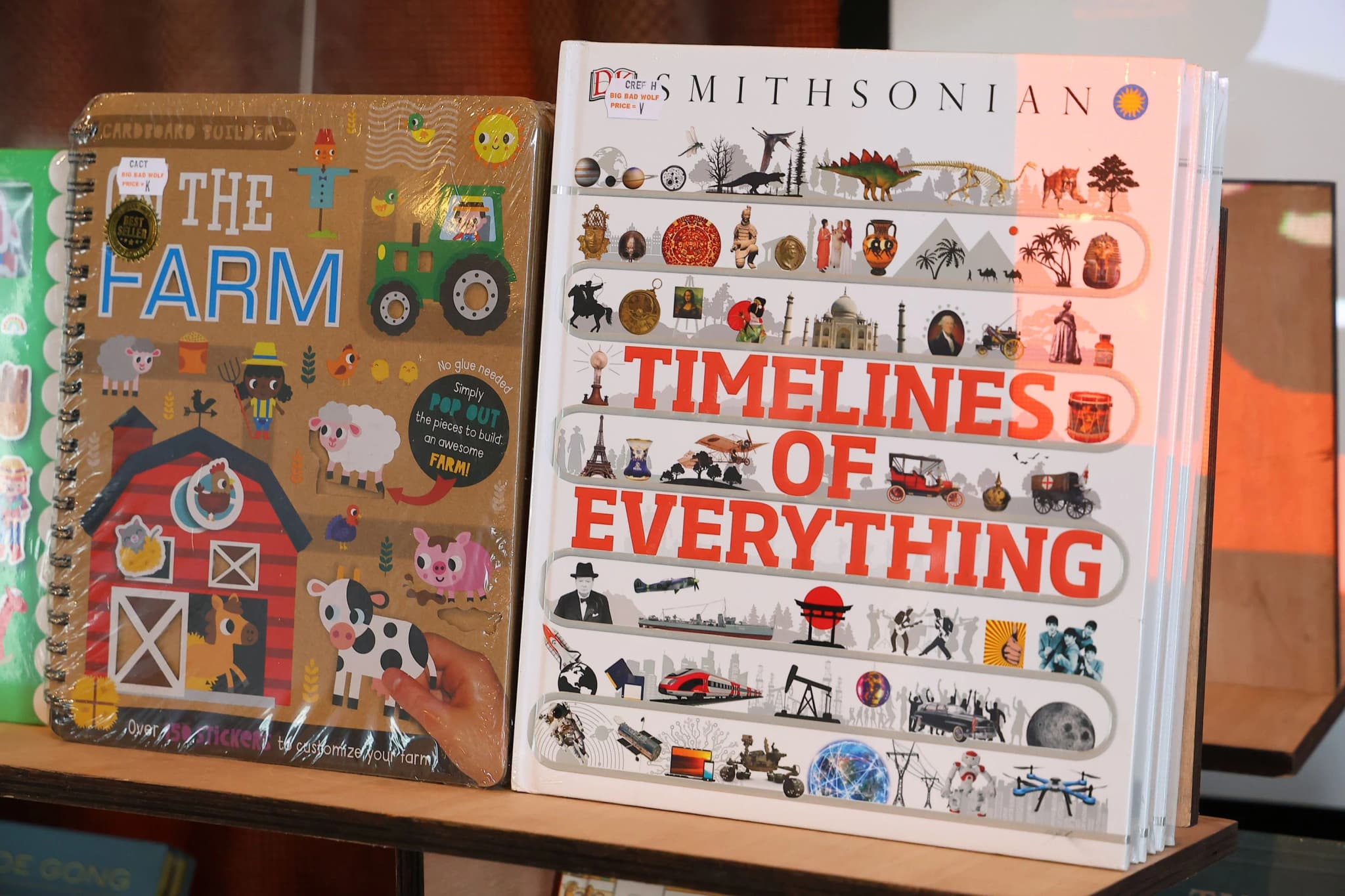 ตลาดหนังสือมูลค่าทะลุแสนล้าน! หนังสือเล่มครองส่วนแบ่ง 84% กระแส BookTok มาแรงใน Gen Z