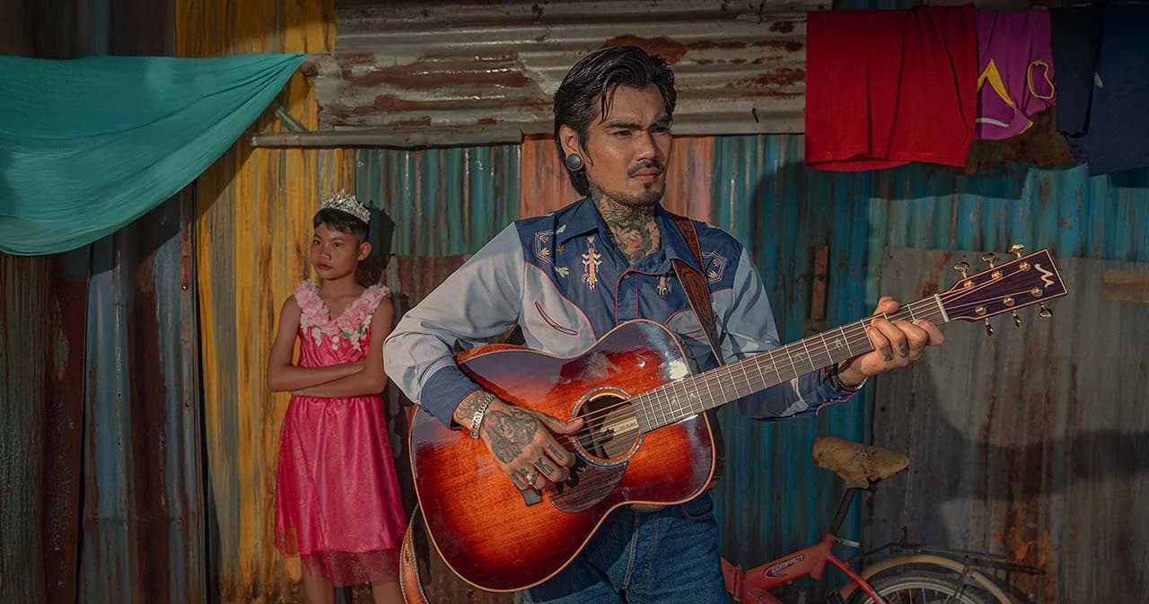 นักร้องร้อยล้านวิว! ‘เล็ก รัชเมศฐ์’ ส่งเพลงใหม่ ‘ฟ้ากว้างทางแคบ’ ยืนหยัดเคียงข้างคนสู้ชีวิต