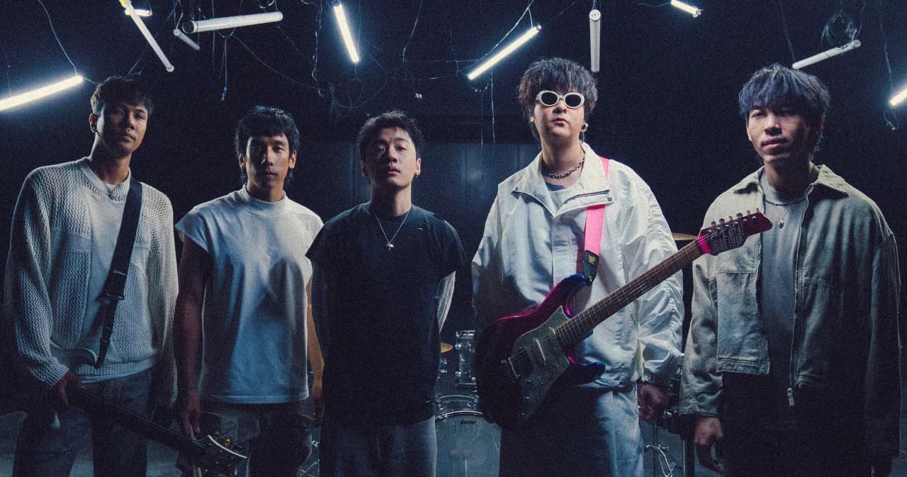 Three Man Down ใส่สุดใน MV ใหม่! ‘ก็แค่พูดมา’ ชวน ‘THE TOYS’ ดวลกีตาร์ เพิ่มความมันส์คูณสอง!