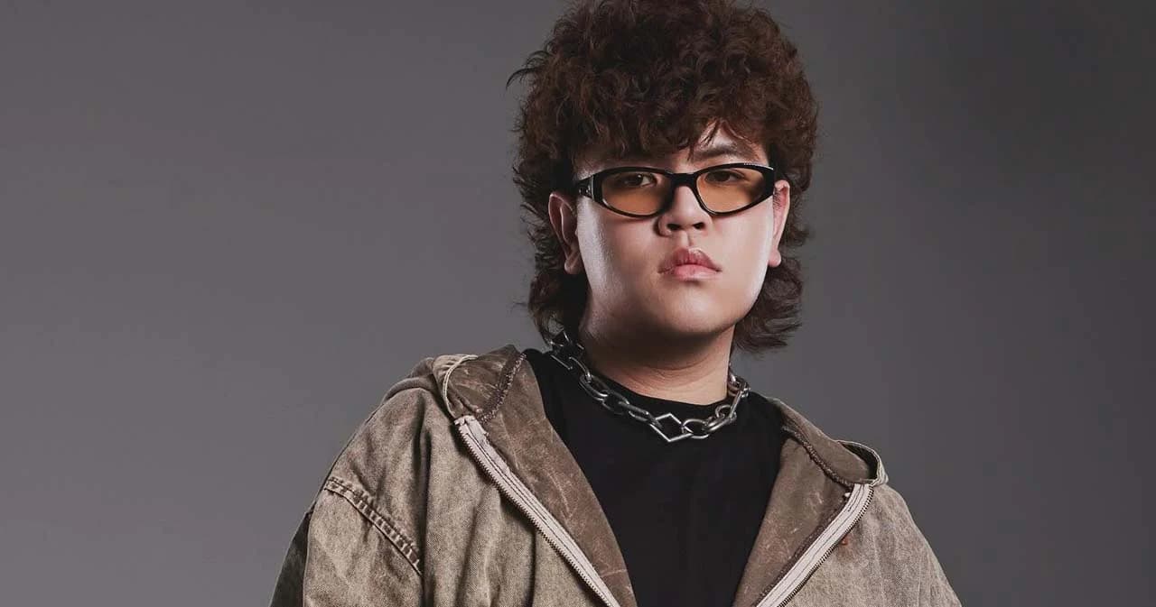 ปะทุรอบใหม่ ดราม่า ‘ธีร์’ Only Monday—ต้นสังกัด Gene Lab เดินหน้ามาตรการเด็ดขาดลงดาบ ยุติทุกงาน ถอดเพลง