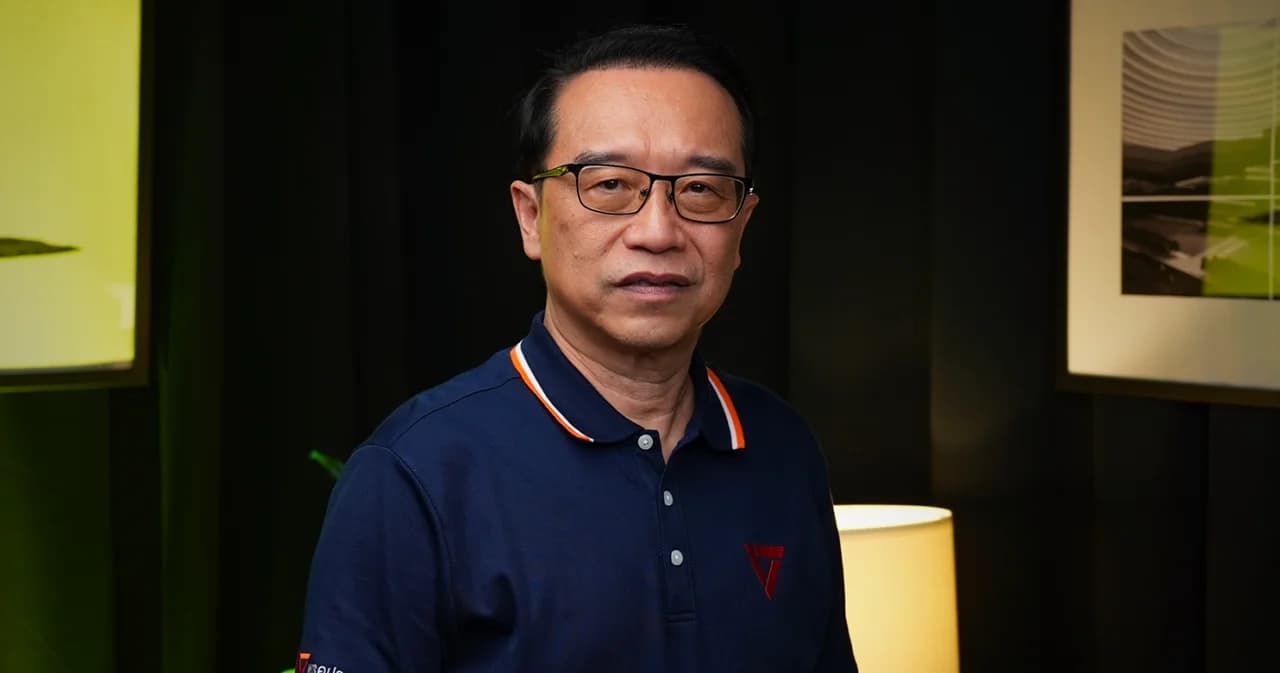 จากนักวิชาการ สู่กองหน้าการเมือง คุยกับ รศ.ดร. อนุสรณ์ ธรรมใจ “ไม่ต้องการแค่แก้ปัญหา ผมต้องการสร้าง ปวศ.”